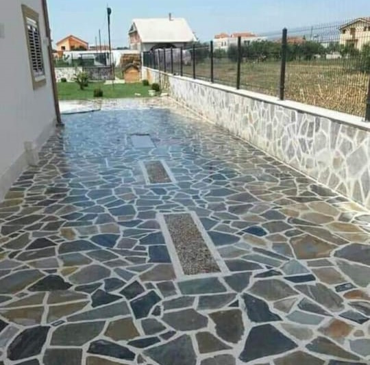 Batakundi - Floor Flagstone