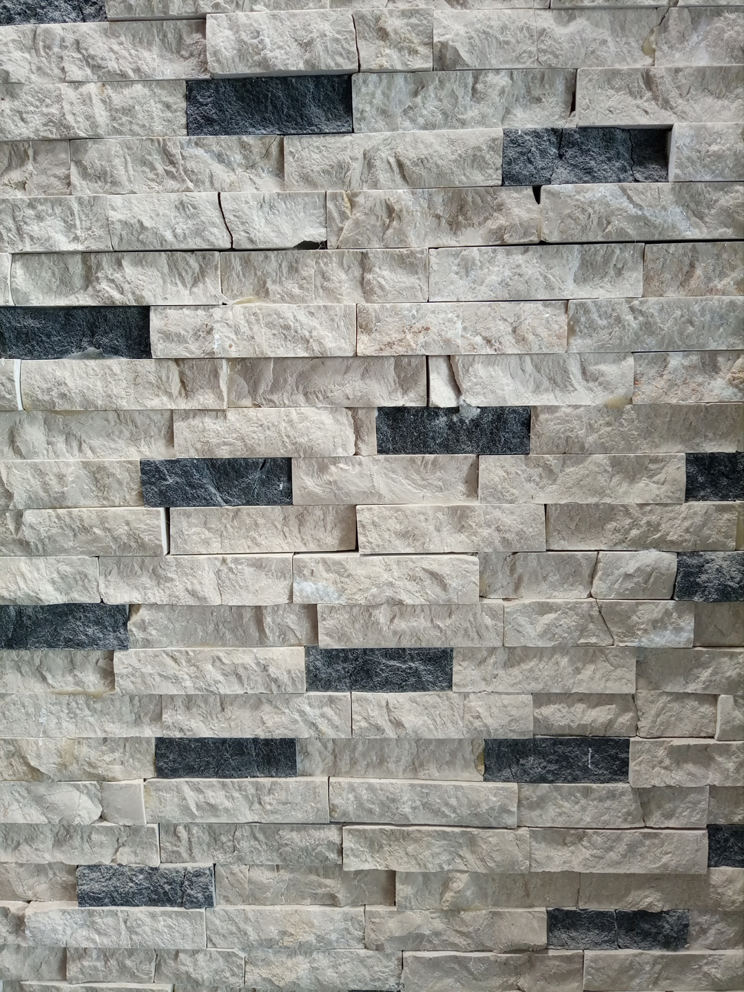 Black Granite and Parlino - Split Face